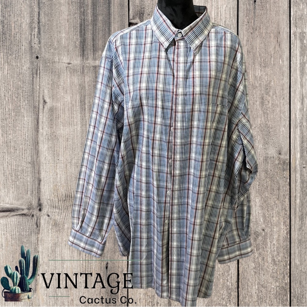 Like New! Dillard’s ROUNDTREE AND YORKE BUTTON DOWN PLAID DRESS SHIRT